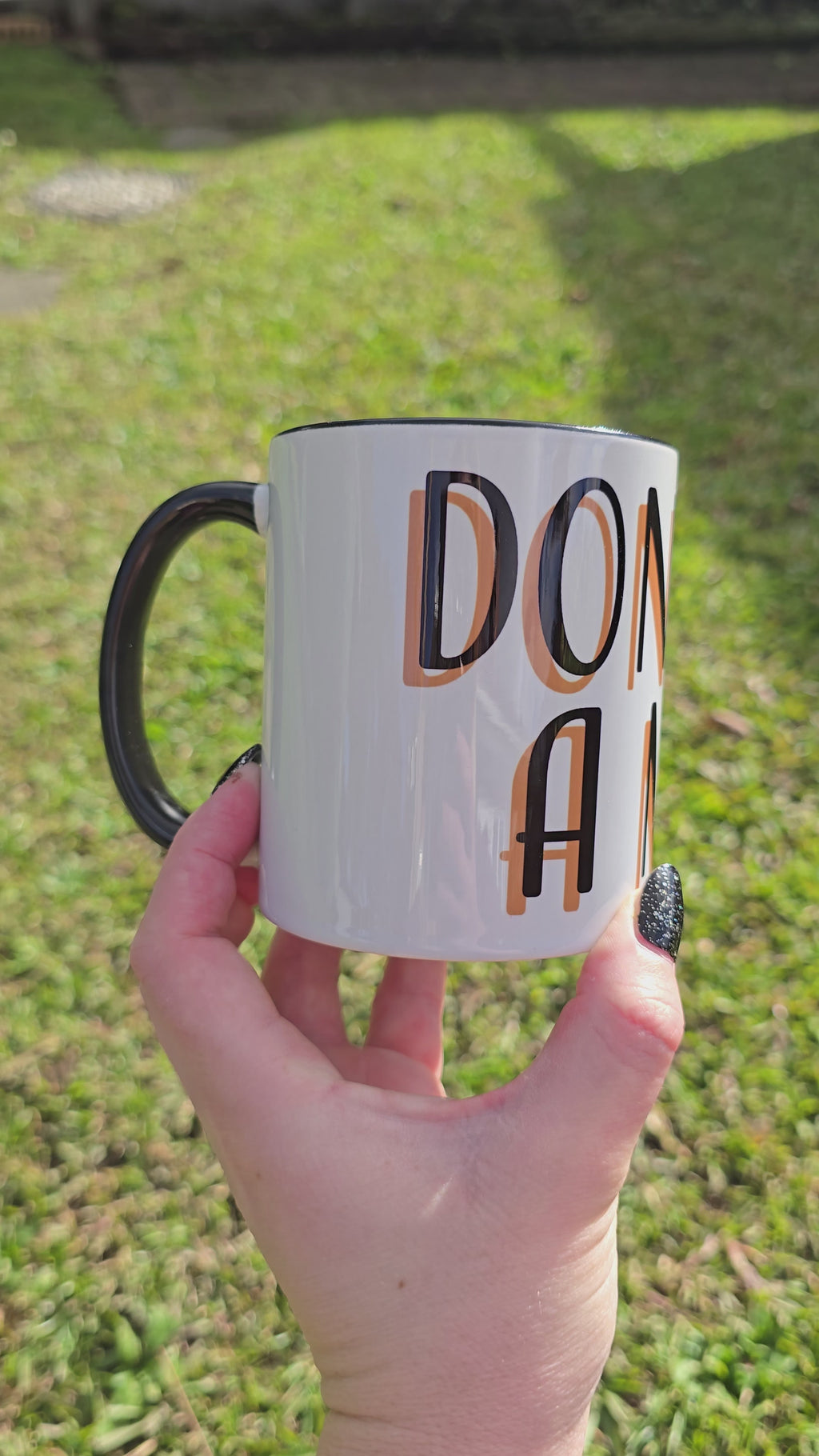 Don't be a MUG x Mug