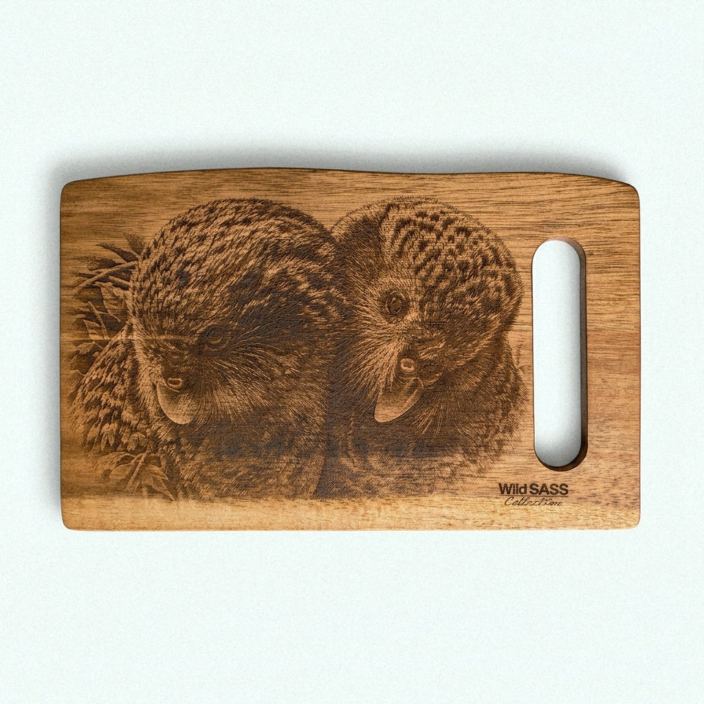 kākāpō x Engraved Acacia Board | NZ Wildlife